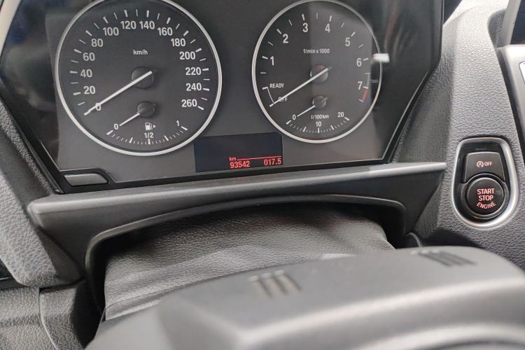 宝马2系(进口) 2015款 218i 敞篷轿跑车中控内饰15