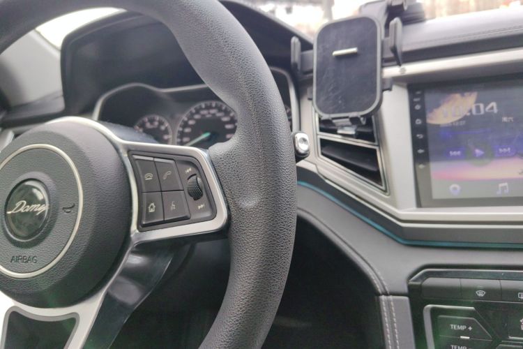 众泰 大迈X7 2018款 2.0T 自动豪华型中控内饰7004