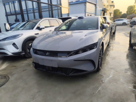 比亚迪 汉 2025款 EV 701KM激光雷达智驾型