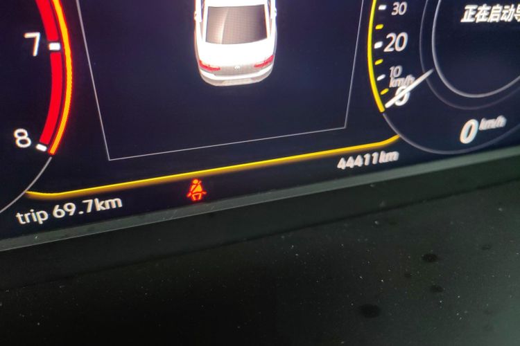 大众 迈腾 2020款 330TSI DSG 豪华型中控内饰15