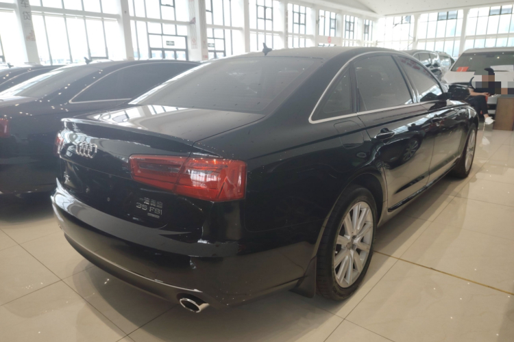 奥迪A6L 2015款 35 FSI quattro 舒适型车身外观6003