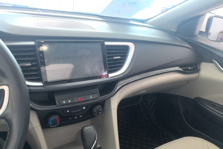 别克 阅朗 2018款 15T 双离合精英型中控内饰7003