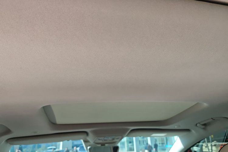 腾势D9 2022款 DM-i 970 四驱尊荣型局部细节22