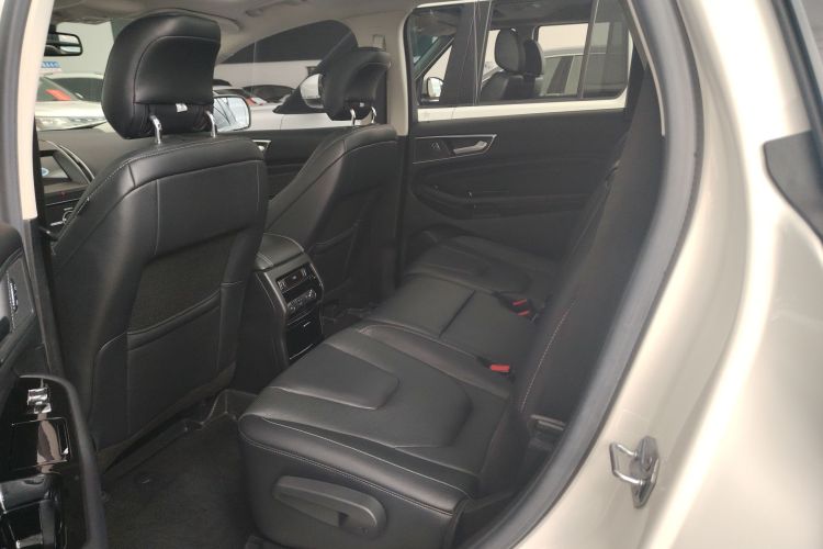 福特 锐界 2016款 EcoBoost 245 四驱尊锐型 7座中控内饰7003