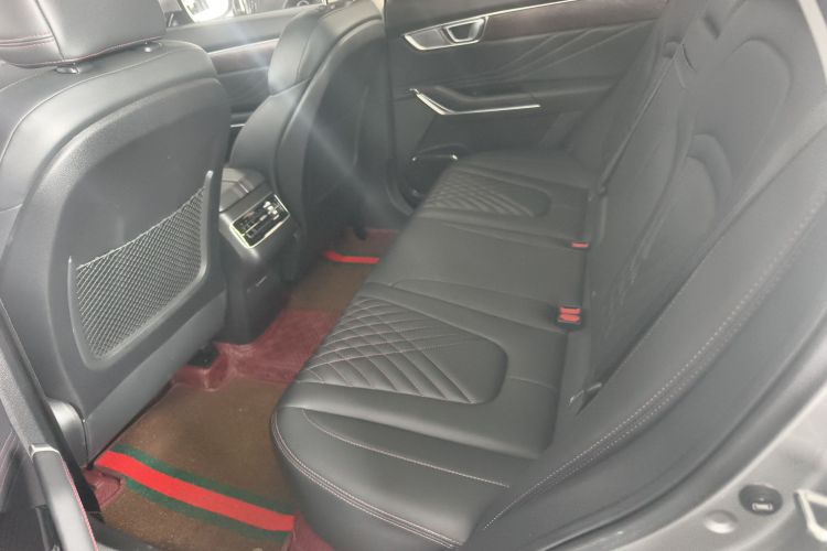 奔腾T99 2020款 20TD 自动豪华型中控内饰7001