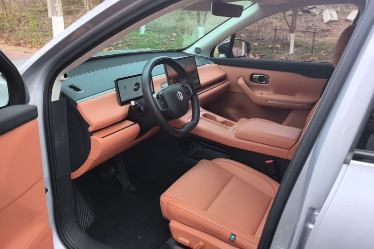 零跑汽车 零跑C16 2024款 增程 200尊享版中控内饰7001