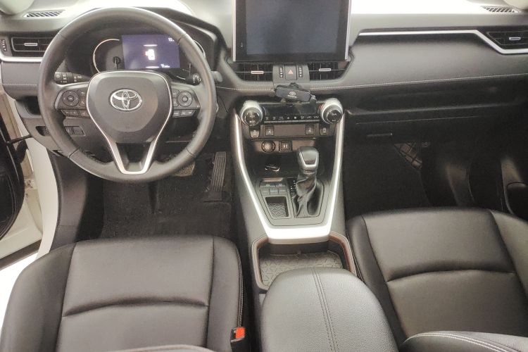 丰田 RAV4荣放 2022款 2.0L CVT两驱风尚Plus版中控内饰7003