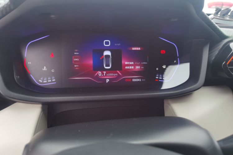 东风风神 奕炫 2023款 马赫版 1.5L 自动追影版中控内饰15