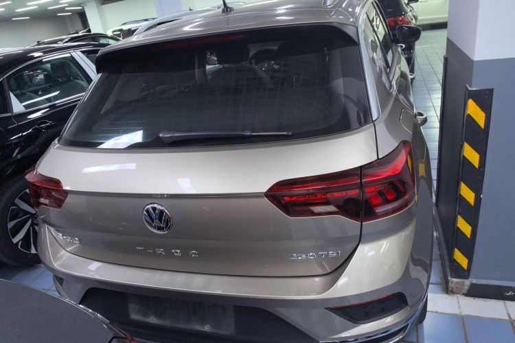 大众 T-ROC探歌 2020款 230TSI DSG两驱进取型车身外观6004