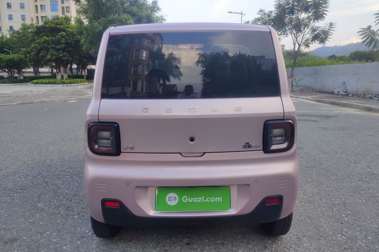 吉利汽车 2023款 熊猫mini 200km 耐力熊车身外观6004