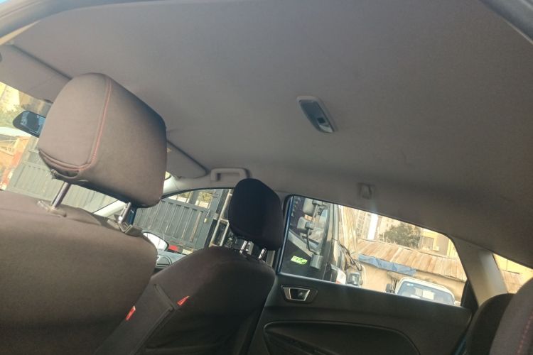 福特 嘉年华 2013款 两厢 1.5L 自动时尚型局部细节22