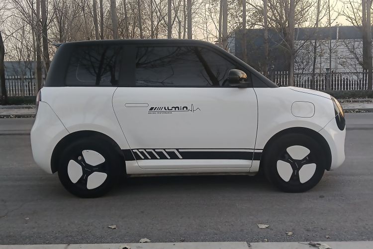 长安启源 长安Lumin 2024款 301km 启航版车身外观6010