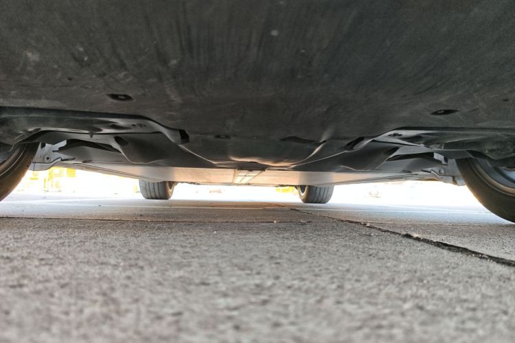 特斯拉 Model Y 2022款 改款 后轮驱动版局部细节9004