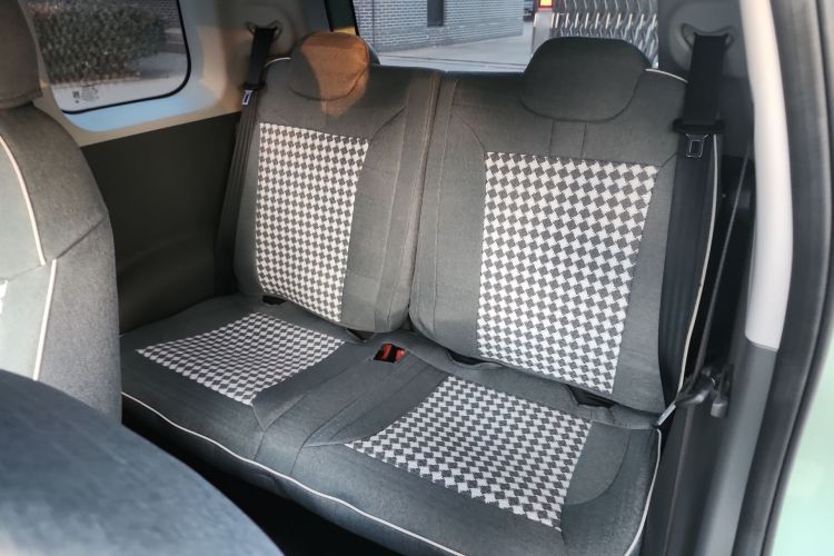 长安启源 长安Lumin 2025款 205km 香沁款中控内饰7007