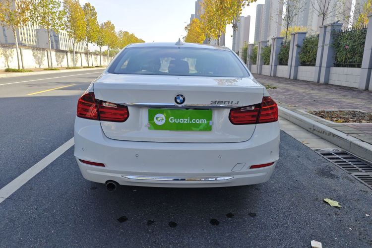 宝马3系 2015款 320Li 超悦版时尚型车身外观6004