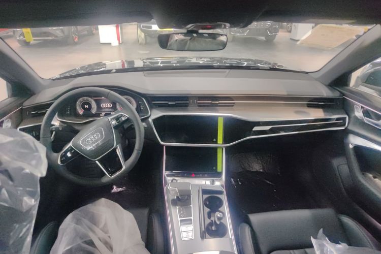 奥迪A6L 2026款 45 TFSI 臻选动感型中控内饰7003