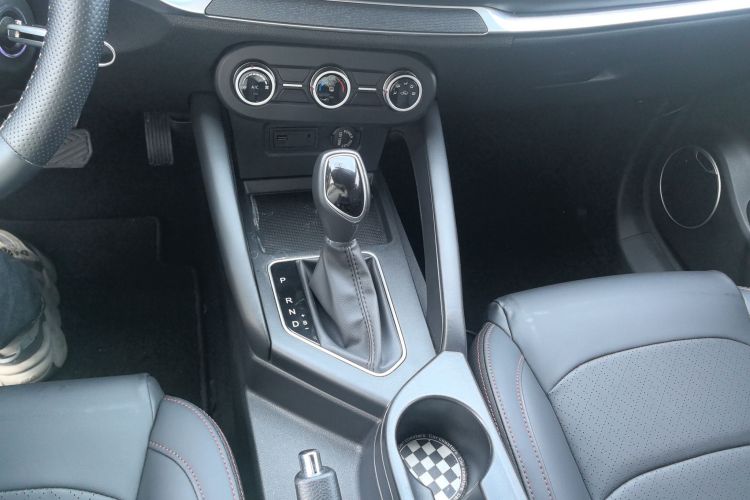 东风风光 风光500 2022款 1.5L CVT悦享型局部细节18