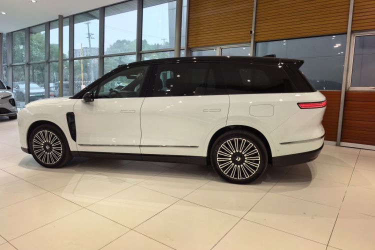 蔚来ES8 2026款 七座行政豪华版车身外观6005