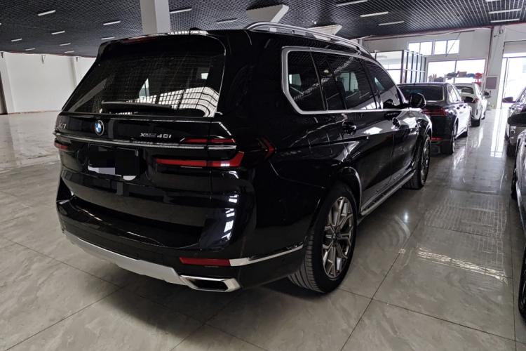 宝马X7 2023款 xDrive40i 领先型豪华套装车身外观6003