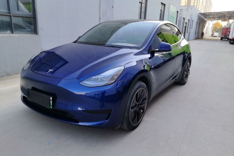 特斯拉 Model Y 2022款 后轮驱动版车身外观1