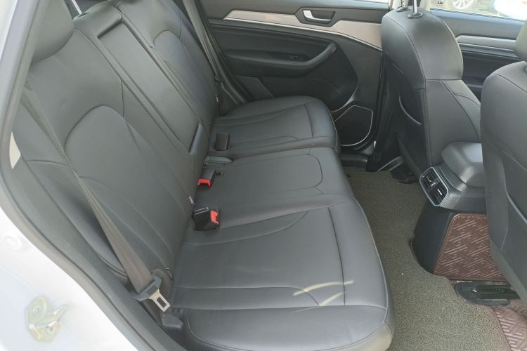 哈弗H6 2018款 蓝标 运动版 1.5T 自动两驱精英型中控内饰7001