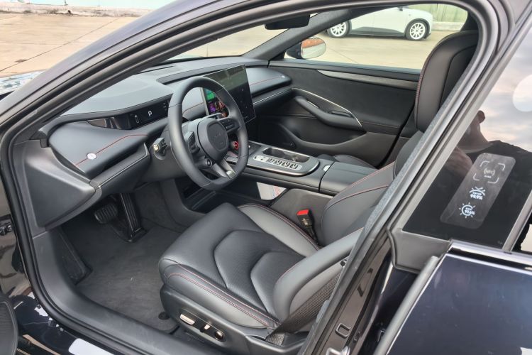 小米汽车 小米SU7 2024款 后驱超长续航高阶智驾Pro版中控内饰7001