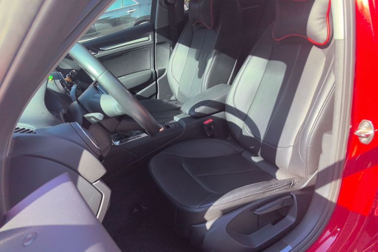 奥迪A3 2018款 30周年年型 Limousine 35 TFSI 进取型局部细节19