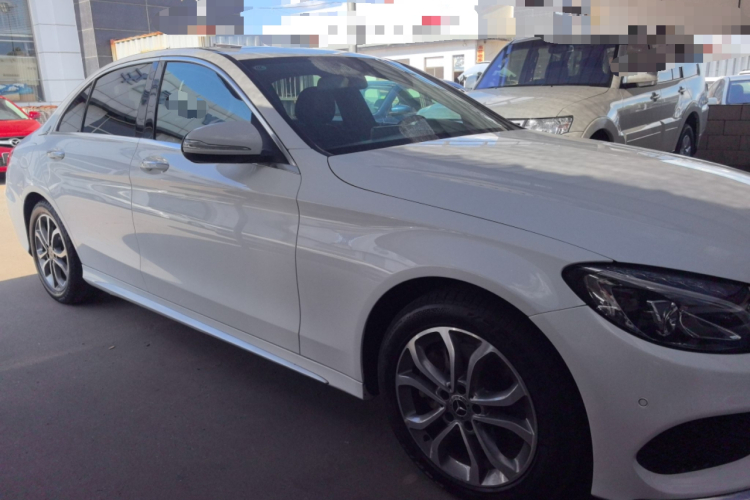 奔驰C级 2018款 C 180 L 时尚型运动版车身外观6002