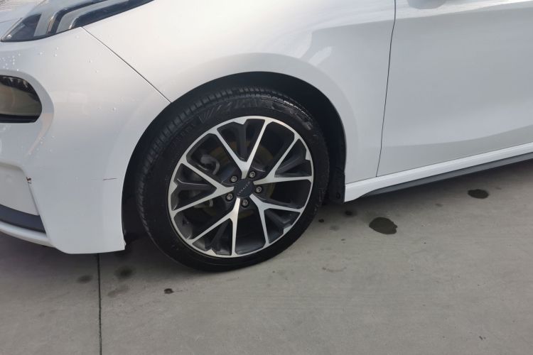 领克03 2021款 1.5TD DCT劲 冠军版车身外观6010