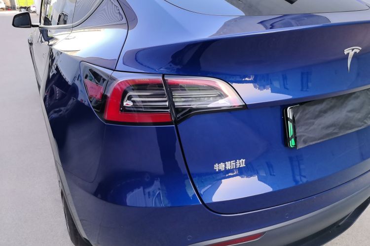 特斯拉 Model Y 2022款 后轮驱动版车身外观6007
