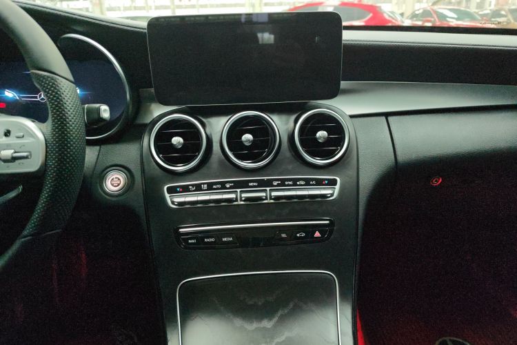 奔驰C级 2020款 改款 C 260 L 运动版局部细节16