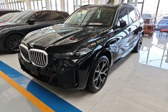 宝马X5 2023款 xDrive 30Li 尊享型M运动曜夜套装