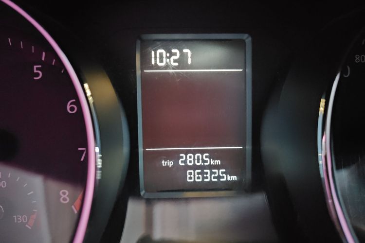 大众 速腾 2016款 230TSI 25周年纪念版中控内饰15