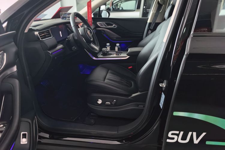 红旗HS7 PHEV 2024款 2.0T PHEV 四驱旗畅版 6座中控内饰7002