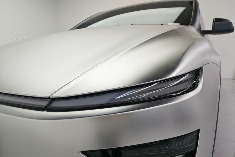 特斯拉 Model Y 2025款 长续航全轮驱动 首发版局部细节36