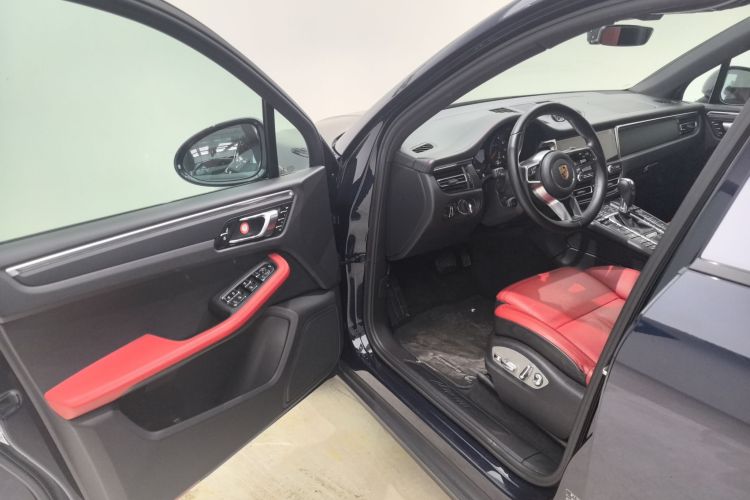 保时捷 2021款 Macan 2.0T中控内饰7002