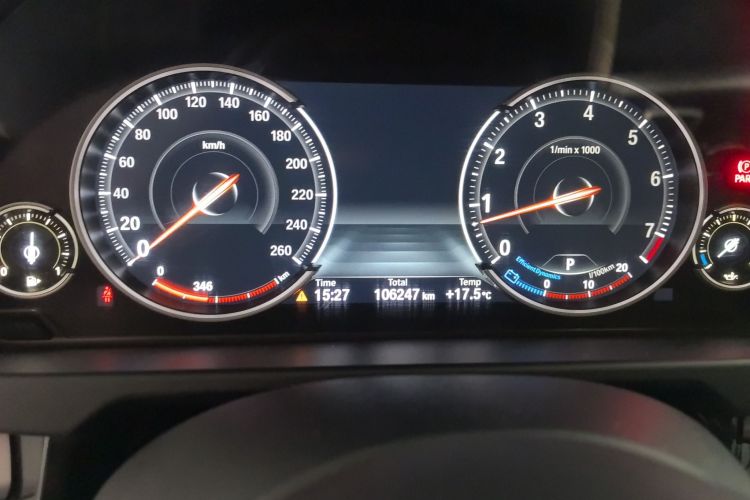 宝马X5（平行进口）中控内饰15