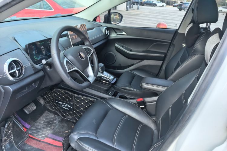 比亚迪 元新能源 2019款 EV535 高能领航版中控内饰7001