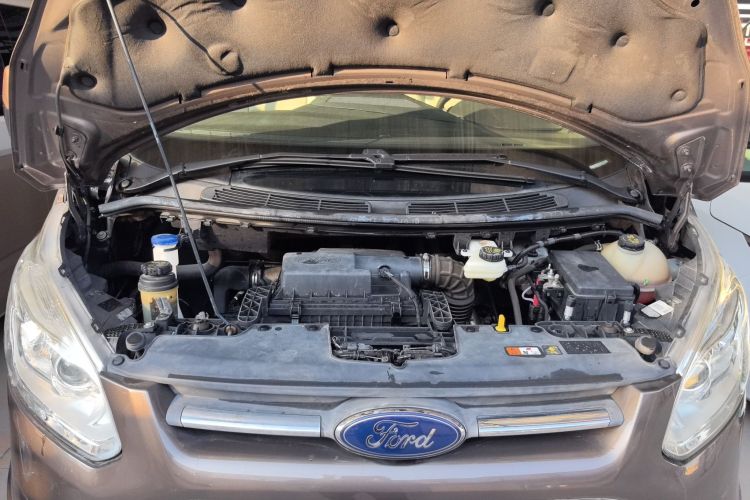 福特 途睿欧 2017款 2.0T 自动精睿版局部细节24