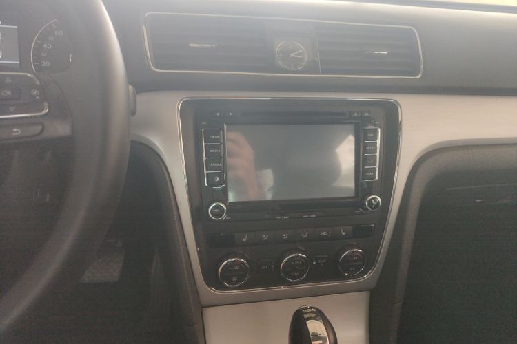 大众 帕萨特 2013款 2.0TSI DSG御尊版局部细节16