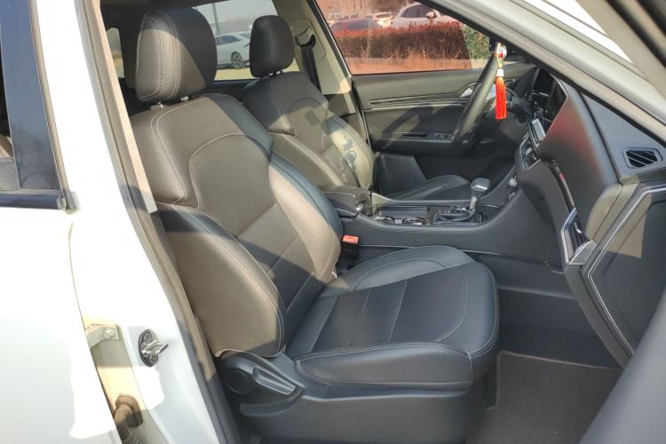 众泰T600 Coupe 2017款 1.5T 自动尊享型中控内饰7003