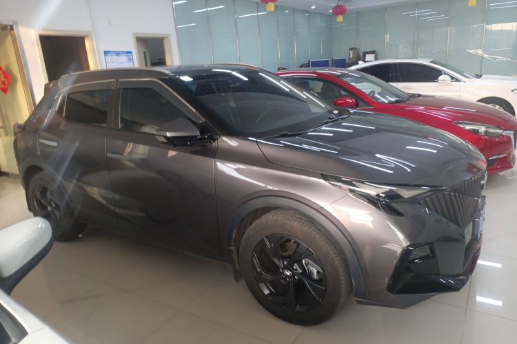 广汽传祺 传祺GS3 2023款 影速 270T 劲享版车身外观6002