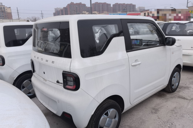 吉利银河 2024款 熊猫mini 200km 耐力熊车身外观6003