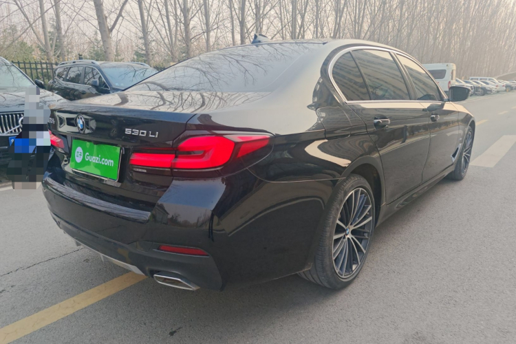 宝马5系 2023款 改款 530Li 领先型 M运动套装车身外观6004