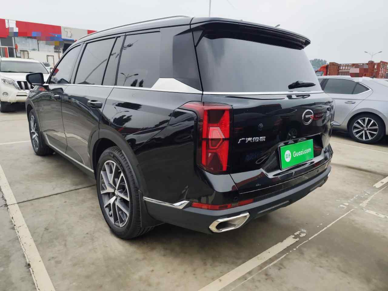 广汽传祺 传祺GS8 2025款 领航系列 2.0TGDI 两驱豪华版 5座(5)