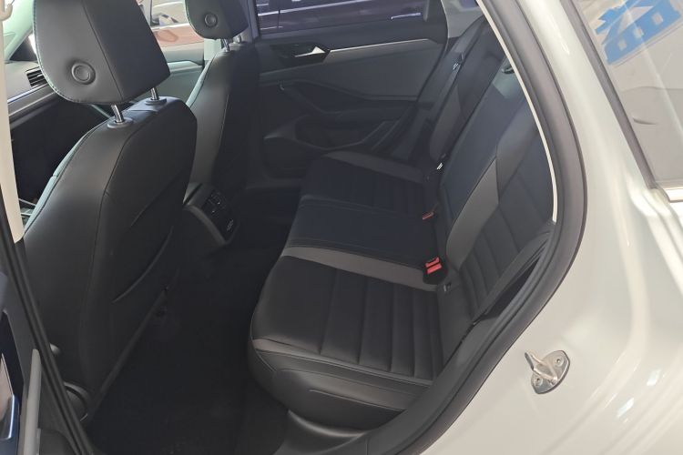 大众 速腾 2021款 280TSI DSG超越版中控内饰7001