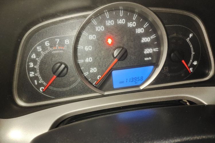 丰田 RAV4荣放 2013款 2.0L CVT四驱风尚版中控内饰15