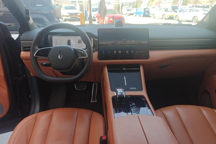 鸿蒙智行 问界M7 2024款 1.5T 智驾四驱Ultra版 6座中控内饰7005