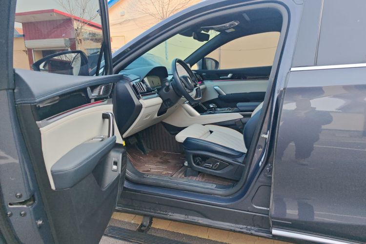 比亚迪 唐新能源 2022款 DM-p 215KM 四驱旗舰型中控内饰7001