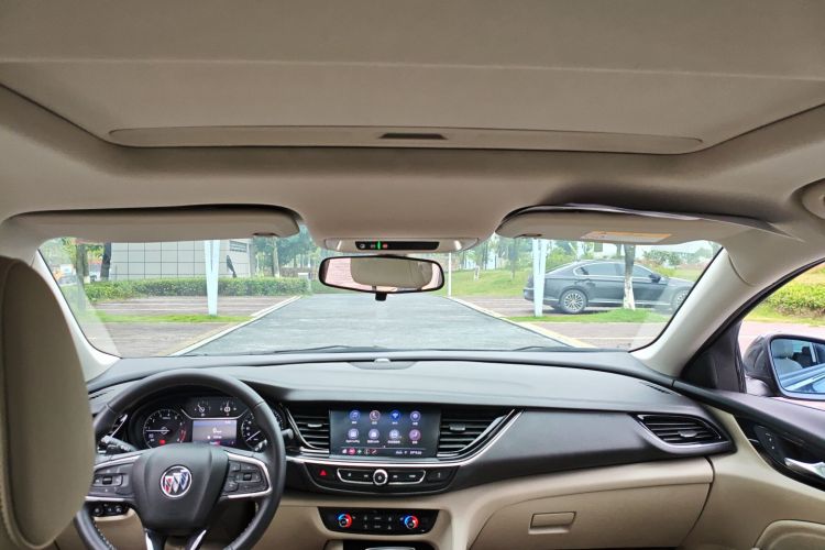 别克 君威 2020款 552T 精英型局部细节22